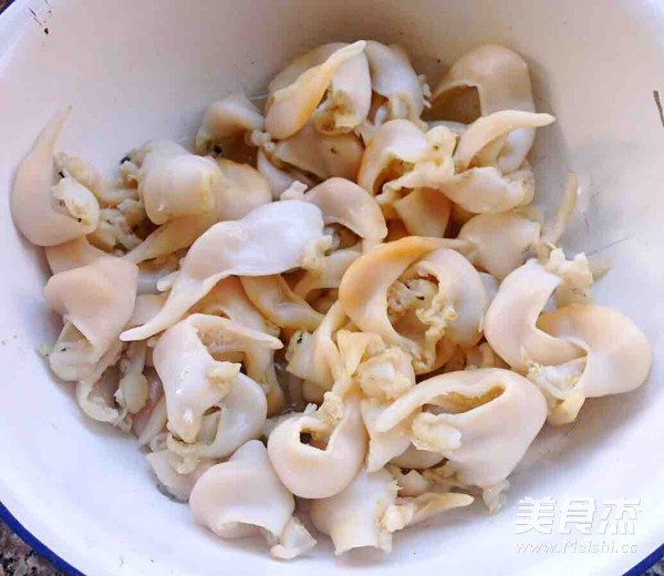 韭菜炒鸟贝的做法