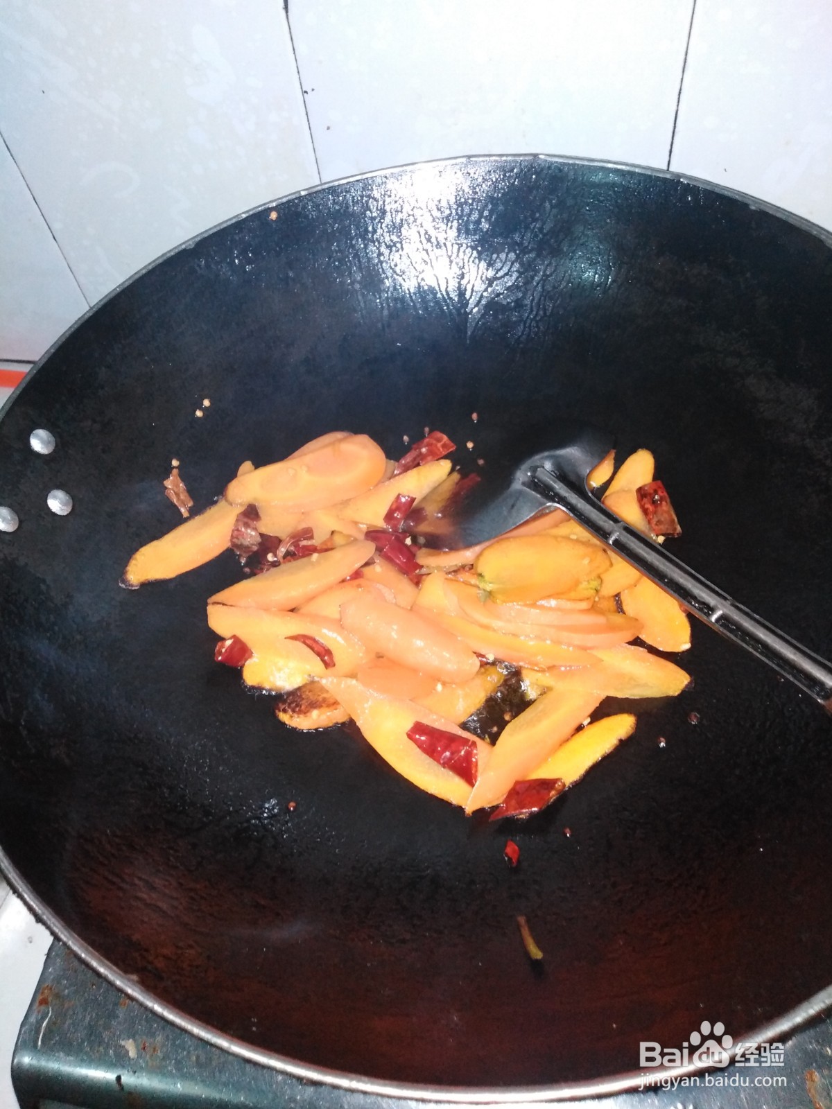 牛肉如何炒木耳