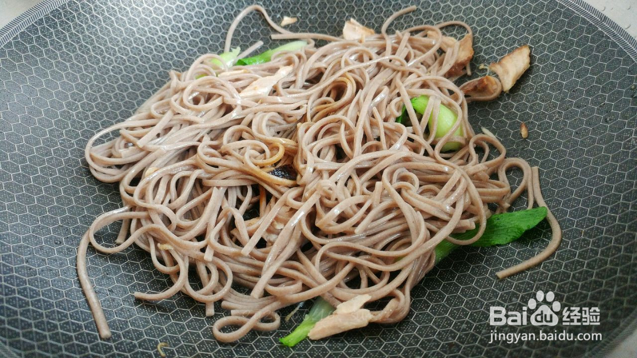 油肉油菜荞麦面的做法