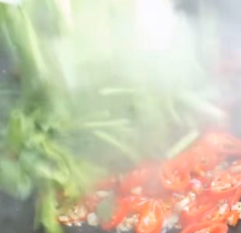 小炒牛肉怎么做？