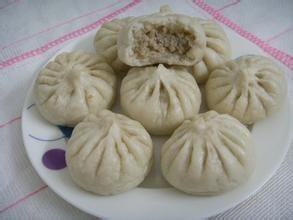 自己动手做小笼包