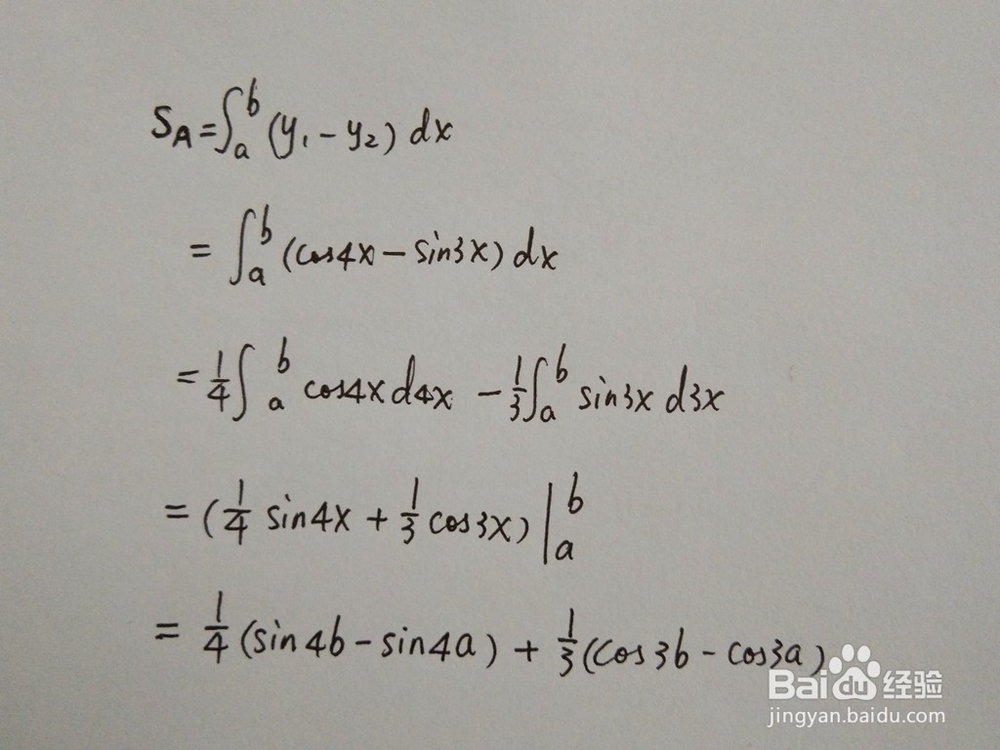 用定积分的知识求y=sin3x与y=cos4x围成的面积