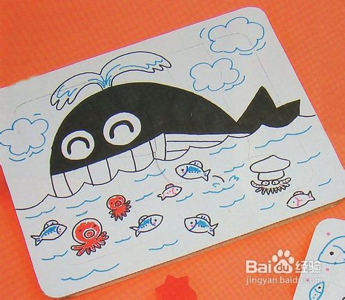 辣妈用宝宝的画和硬纸板做的拼图