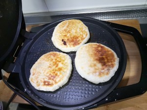 食补养生超好吃发面韭菜合子