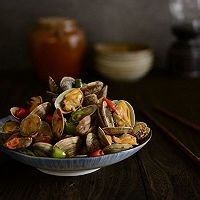在家制作美味的香辣花甲
