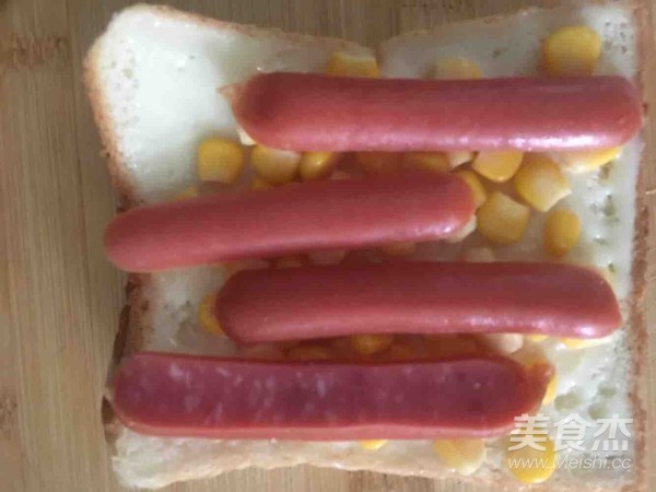 玉米芝士烤土司