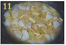 东北大酸菜炖梅肉萝卜豆腐