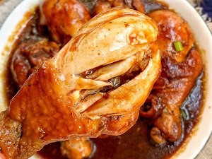 如何制作蒜香鸡腿