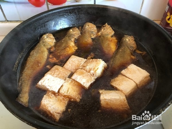 如何做出好吃美味的小黄鱼炖豆腐