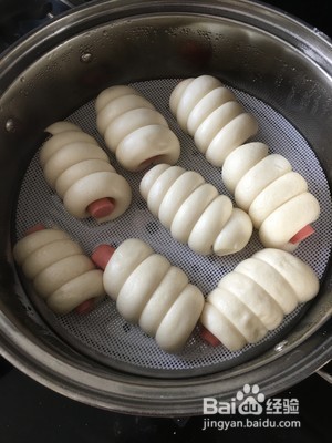 花样肠仔包做法