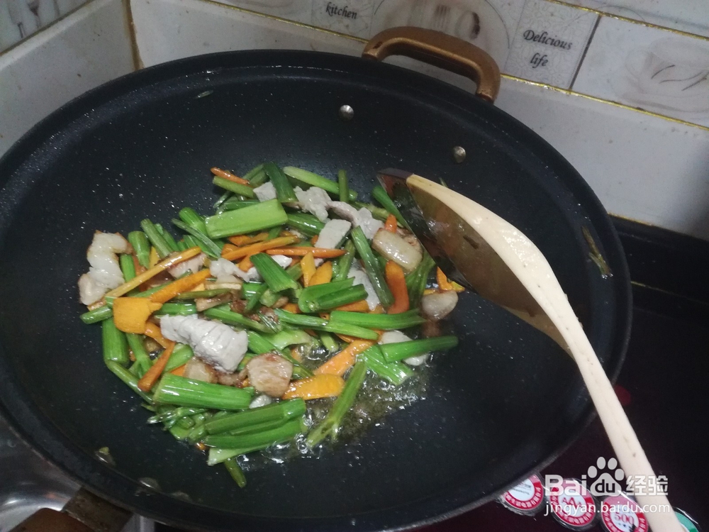 西芹胡萝卜猪肉片家常炒法