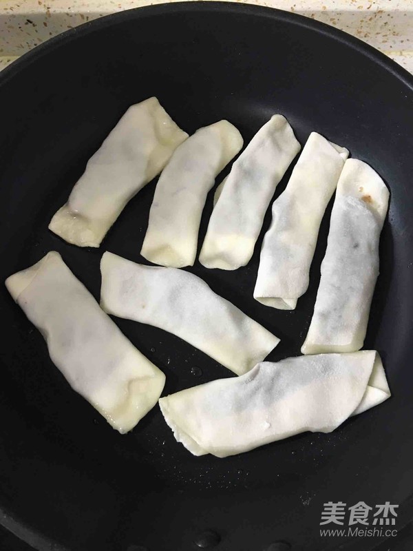 饺子皮春卷的做法