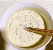 培根香葱鸡蛋饼的家庭做法