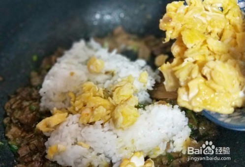 年夜饭主食之牛肉炒饭怎么做