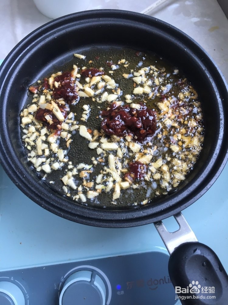 美味可口煎土豆片