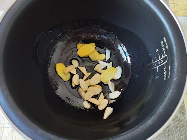 懒人电饭煲四味焖鸭