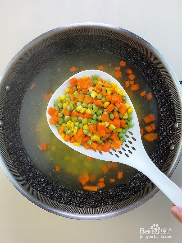 虾仁炒玉米丁的做法