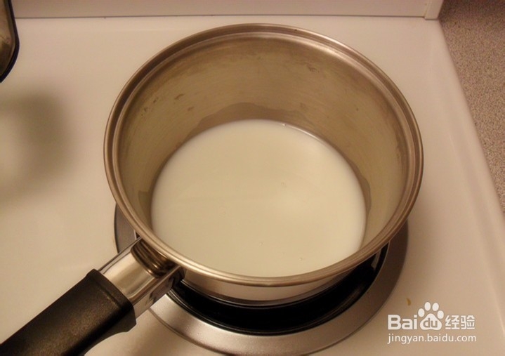 <b>如何制作鸡蛋牛奶布丁</b>