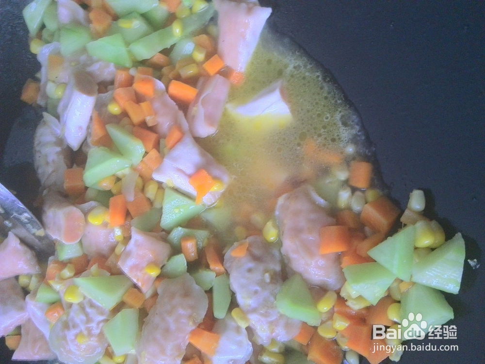 青瓜胡萝卜焖虾饺