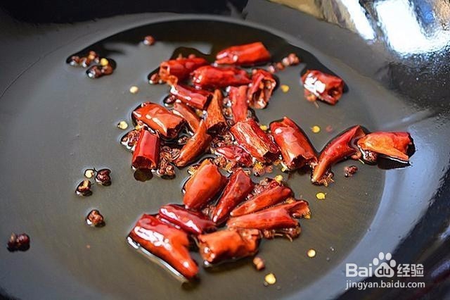 川菜经典——水煮肉片，学会了不去下馆子了！