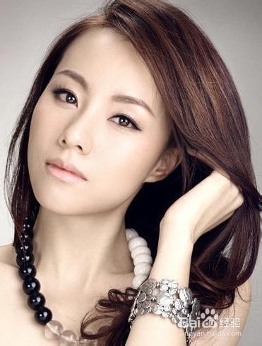 油性皮肤用什么护肤品【油性肌肤护理】