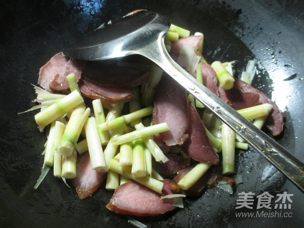 野山笋炒酱肉