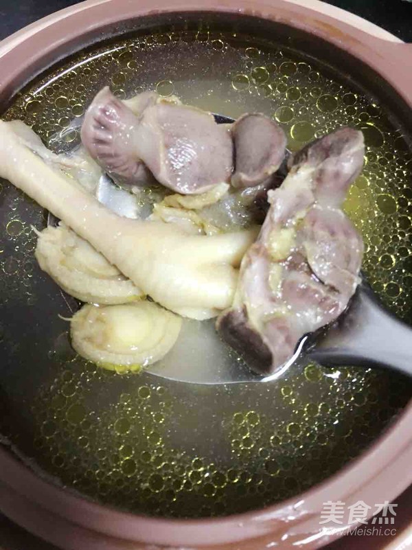 小鲍鱼小鱼翅炖鸡汤