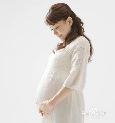 女性出现产后脱发情况后，应该怎么办比较好呢？