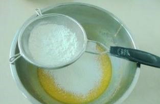 黑加仑蛋糕制作的步骤