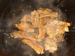 萝卜排骨汤的做法