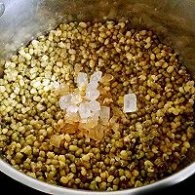 不点外卖160--绿豆渣馒头