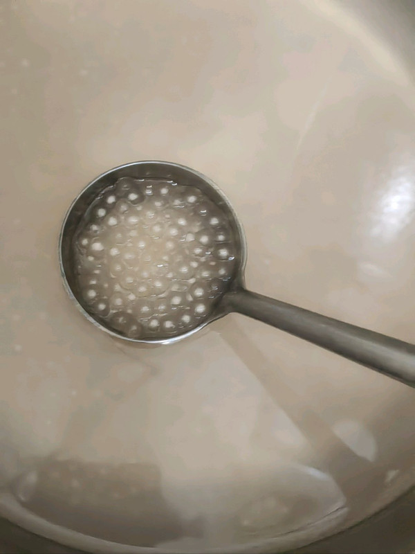 芒果黄桃西米露