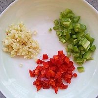 教你如何制作好吃的肘子