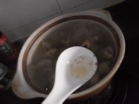 淮山构杞煲鸡汤做到