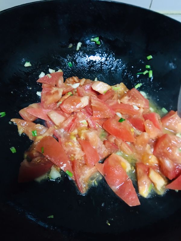 番茄金针菇肥牛卷