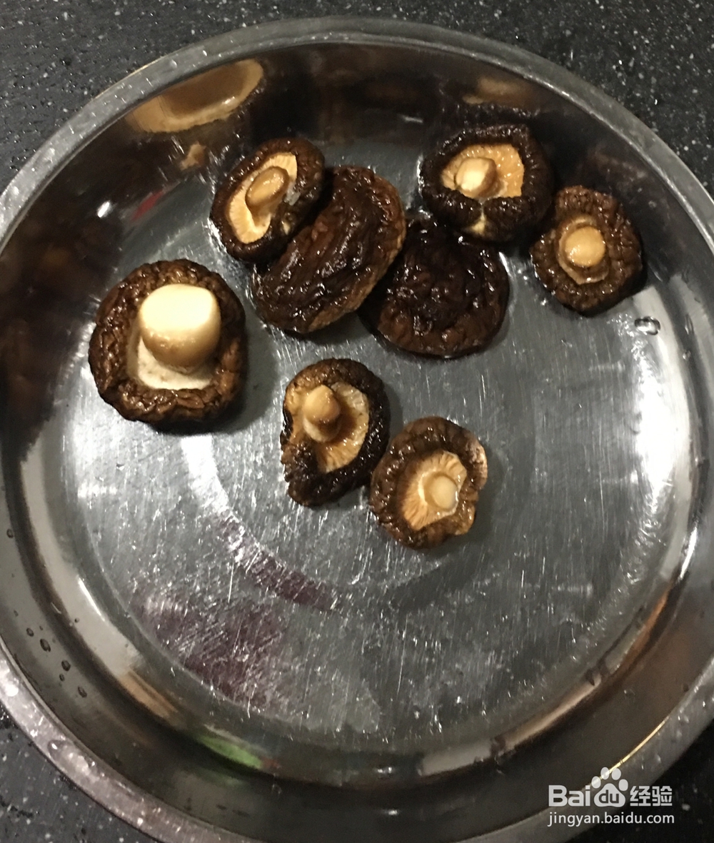 怎样做卤水五花肉？