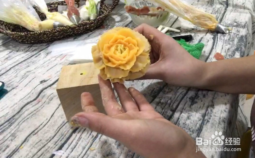 裱花蛋糕的做法