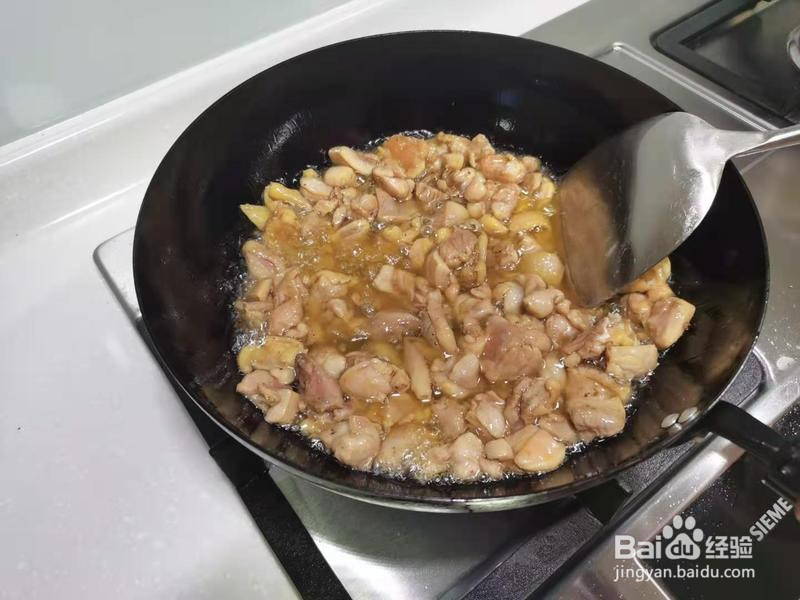 香辣土豆鸡丁的做法