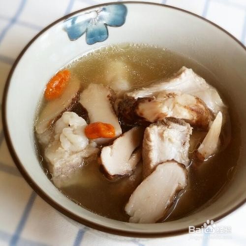 松茸排骨汤