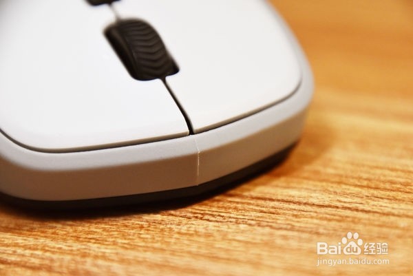 小巧方便 — Logitech 罗技 M336 蓝牙鼠标