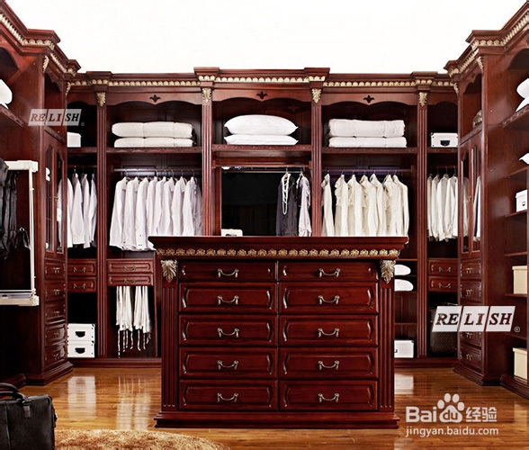 什么是步入式衣帽间?定制步入式衣帽间的优点