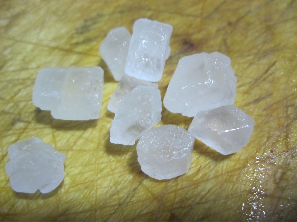 教你快速学会制作银耳雪梨汤