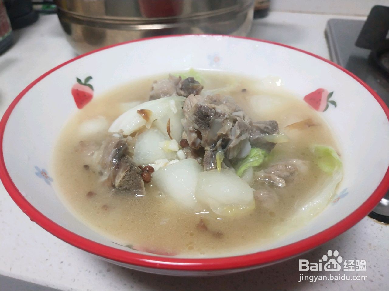 萝卜排骨汤的做法