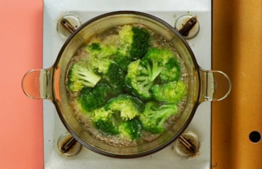 如何做出正宗的凉拌西兰花