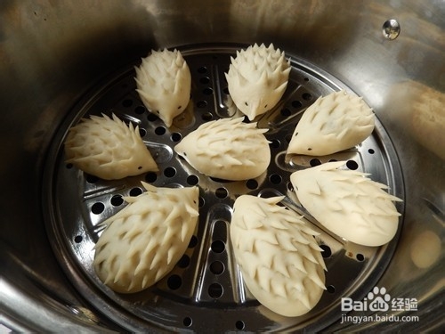 萌萌的包子：豆沙刺猬包