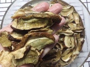 牛肝菌炖鸡的做法