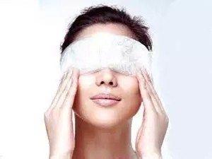 一条热毛巾作用竟然这么大,治落枕、防耳聋……