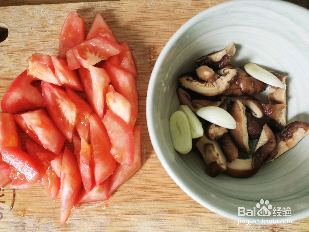 乱炖泡菜汤的做法