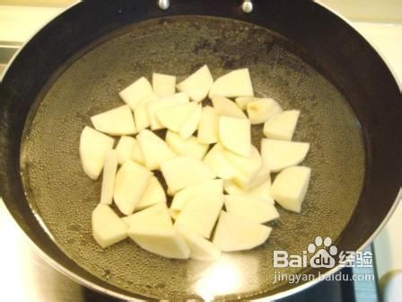 黑椒酱炒马铃薯面疙瘩