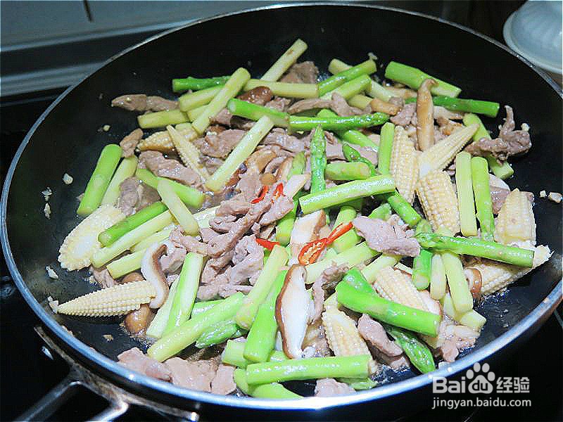 怎样做出家常菜系列之芦笋炒肉丝